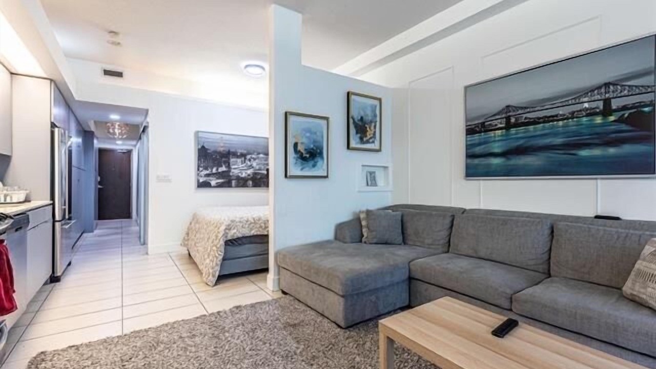Photo of Livingroom in Gastown