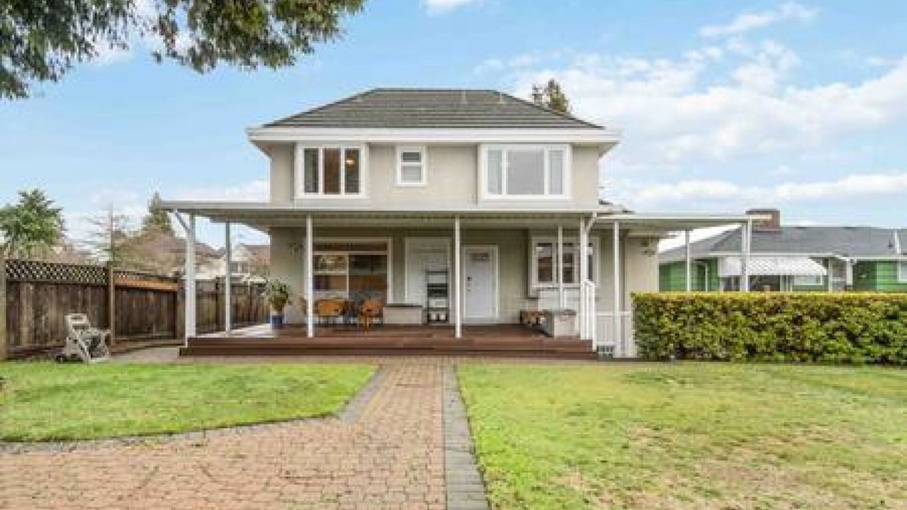 Photo of Outdoor in Oakridge