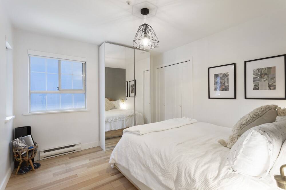 Photo of Bedroom in Grandview-Woodland