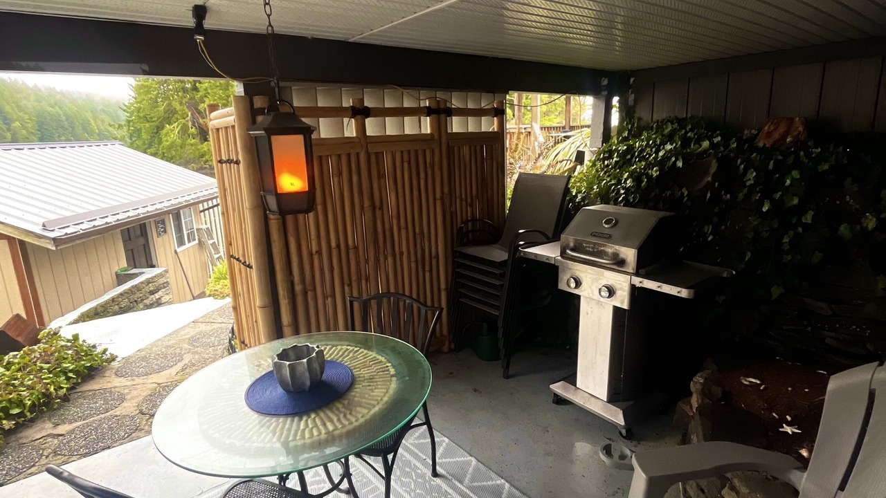 Photo of Patio Balcony in North Oyster