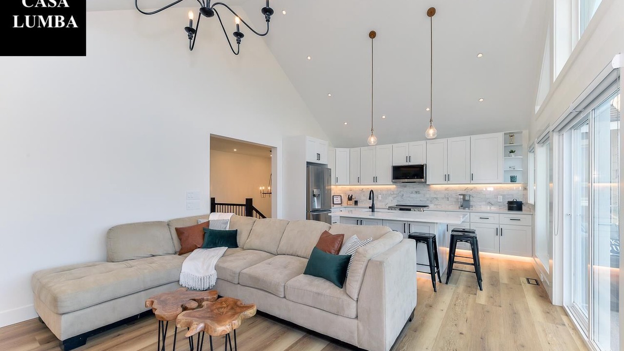 Photo of Livingroom in Central Okanagan