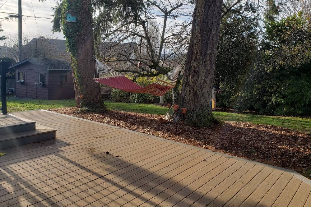 Photo of Outdoor in Saanich West