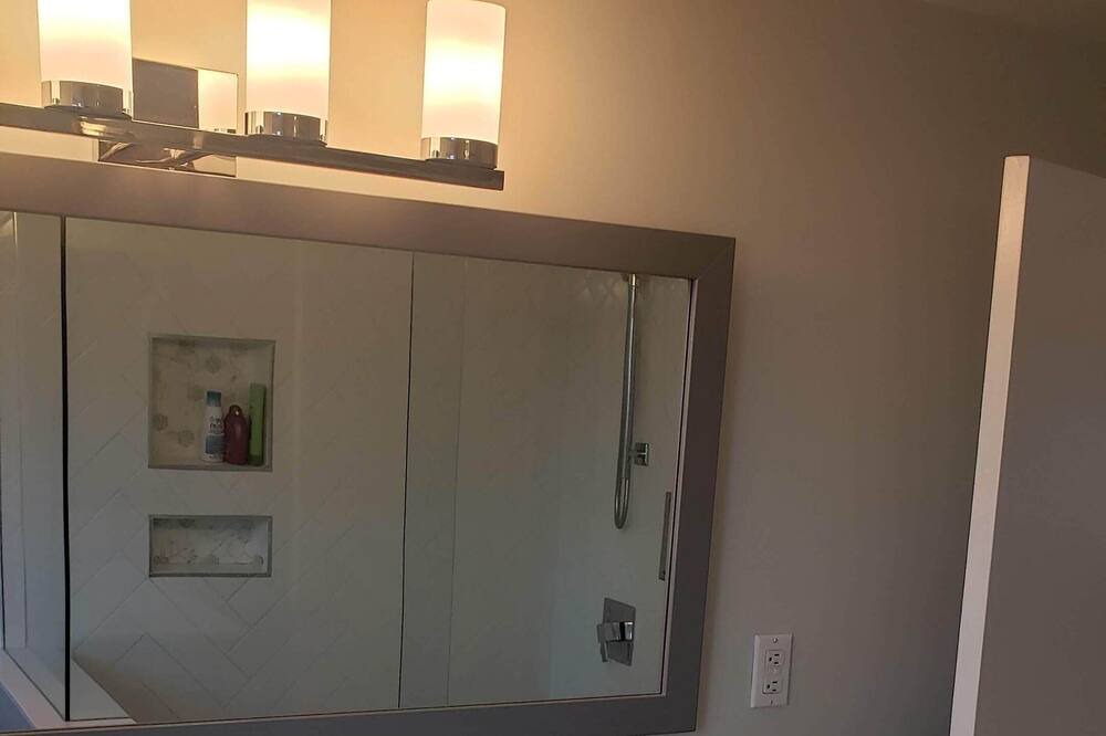 Photo of Bathroom in Saanich West