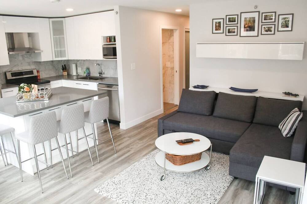 Photo of Bedroom in Crosstown