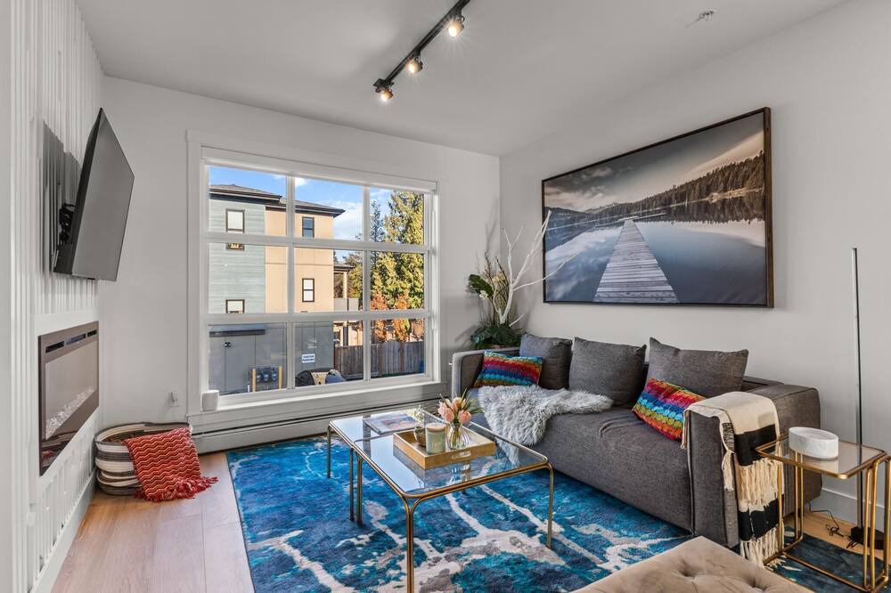 Photo of Livingroom in Chilliwack Proper Village West