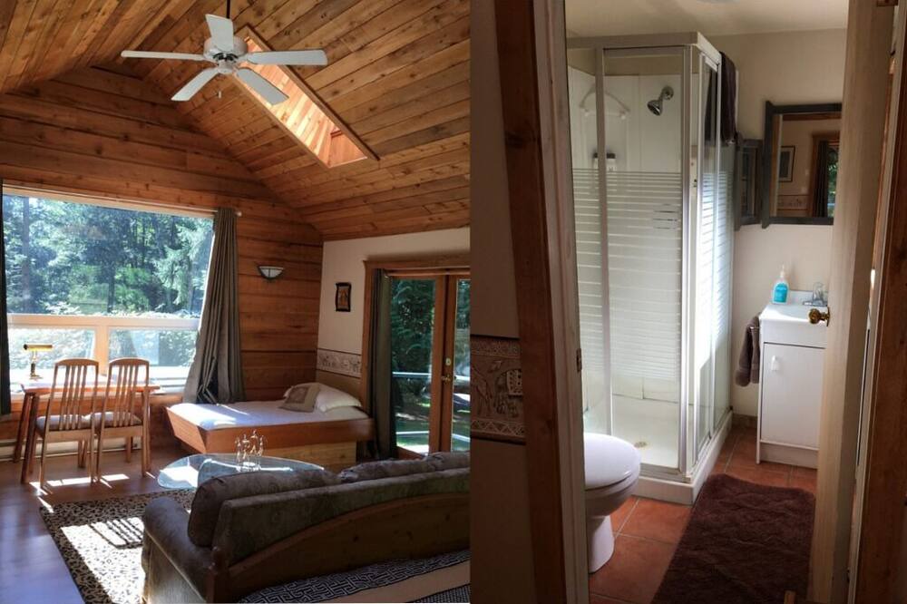 Photo of Bedroom in Bowen Island