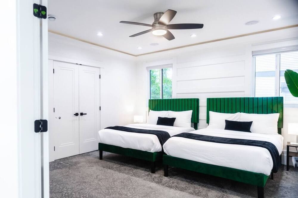 Photo of Bedroom in Newton