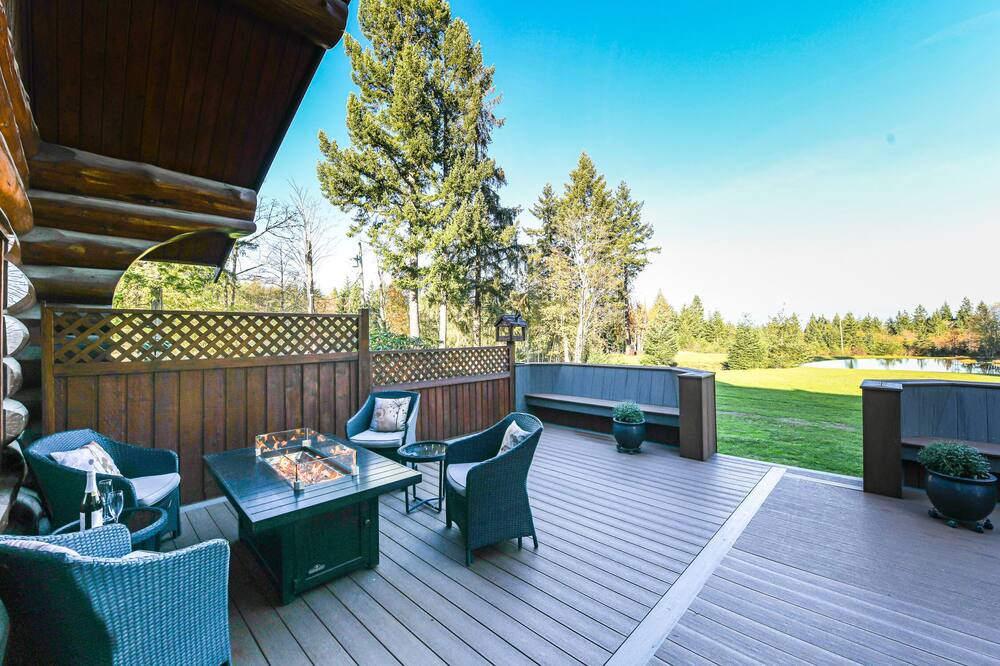 Photo of Patio Balcony in Courtenay