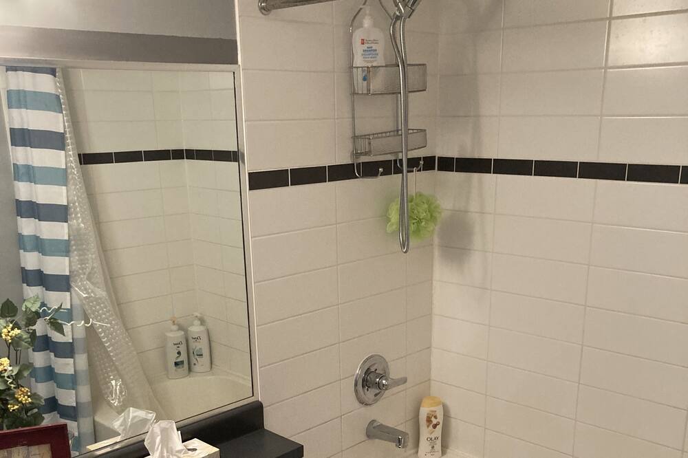 Photo of Bathroom in Crosstown