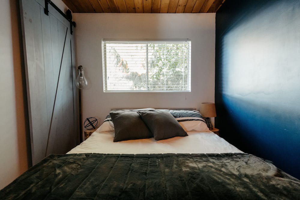 Photo of Bedroom in Pender Island