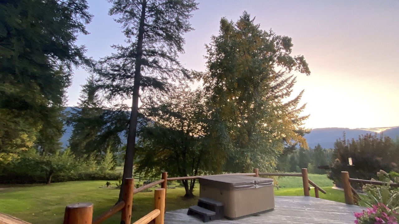 Photo of Outdoor in Tappen