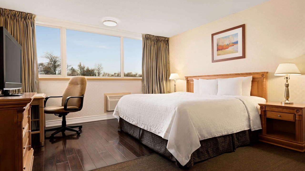 Photo of Bedroom in Richmond Hill