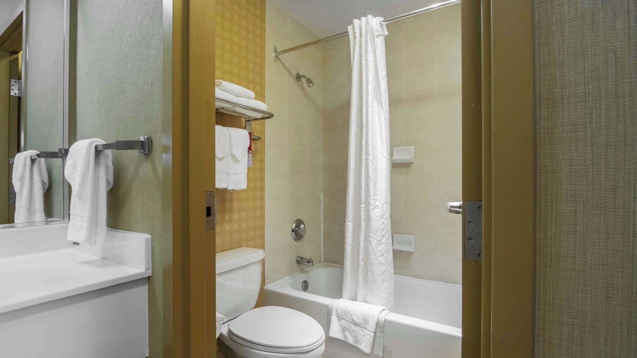 Photo of Bedroom in Banff Trail