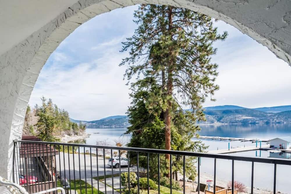 Photo of Patio Balcony in Central Okanagan