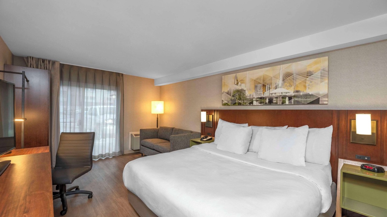 Photo of Bedroom in Brossard