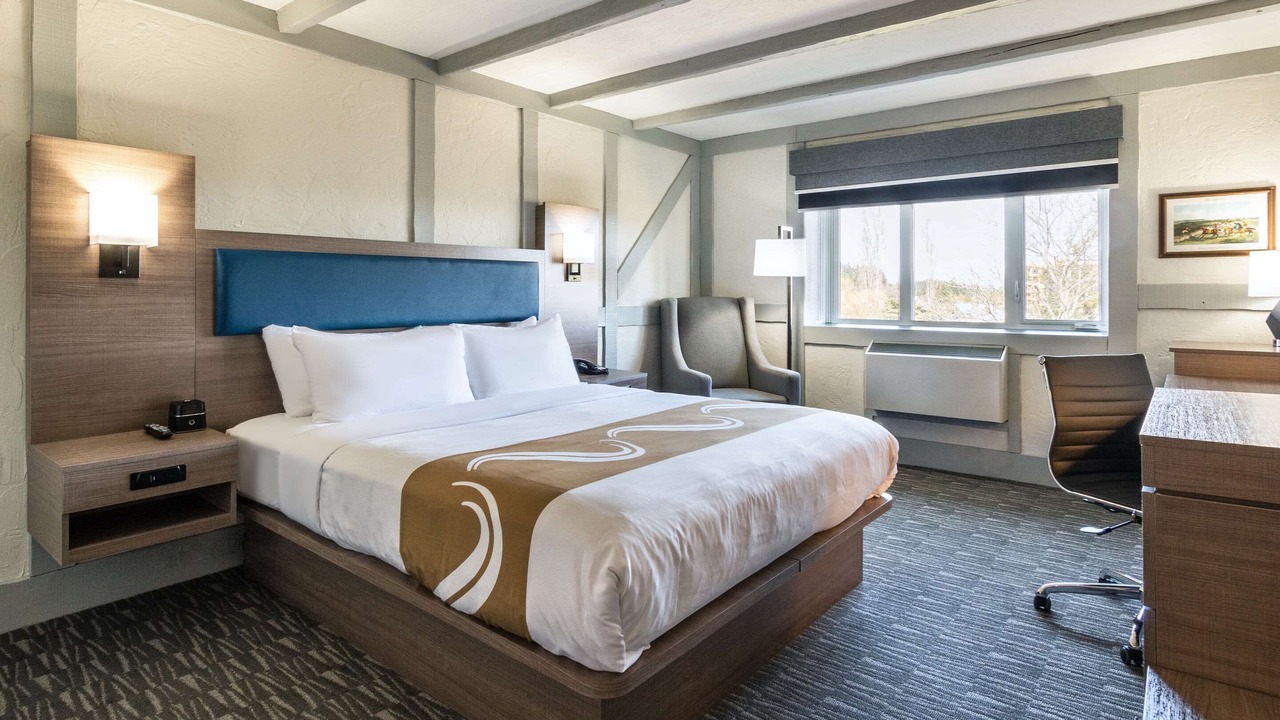 Photo of Bedroom in Saanichton
