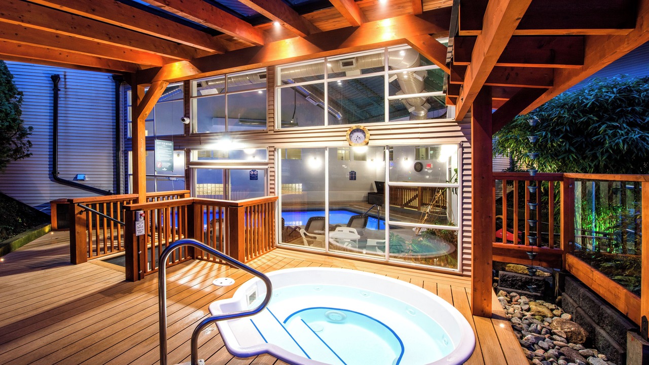 Photo of Outdoor in Gibsons
