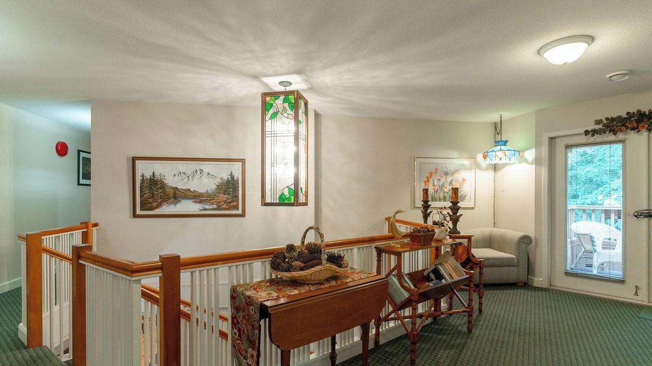 Photo of Livingroom in Port Alberni