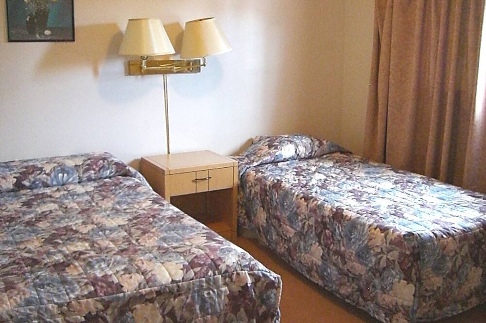 Photo of Bedroom in Port Alberni