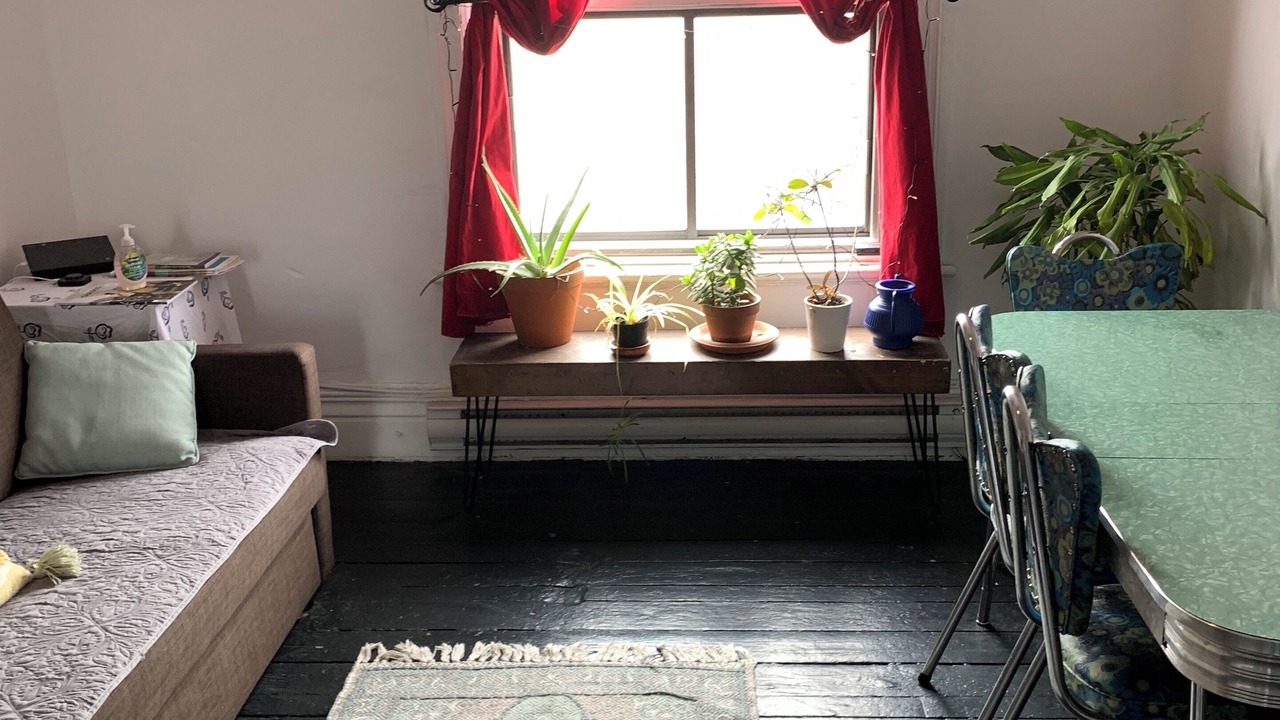 Photo of Livingroom in Mile End