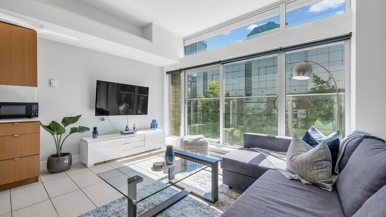 Photo of Livingroom in Gastown