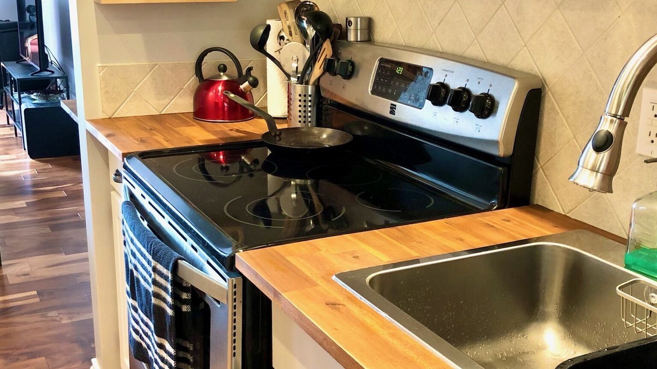 Photo of Kitchen in Halfmoon Bay