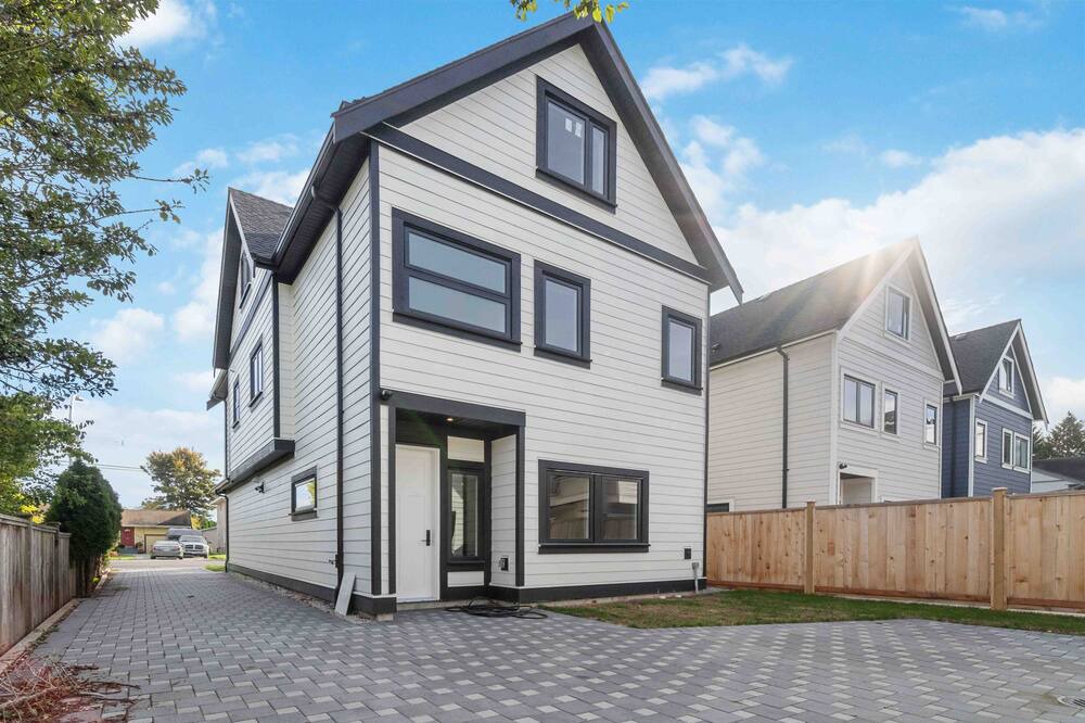 Photo of Outdoor in Ladner
