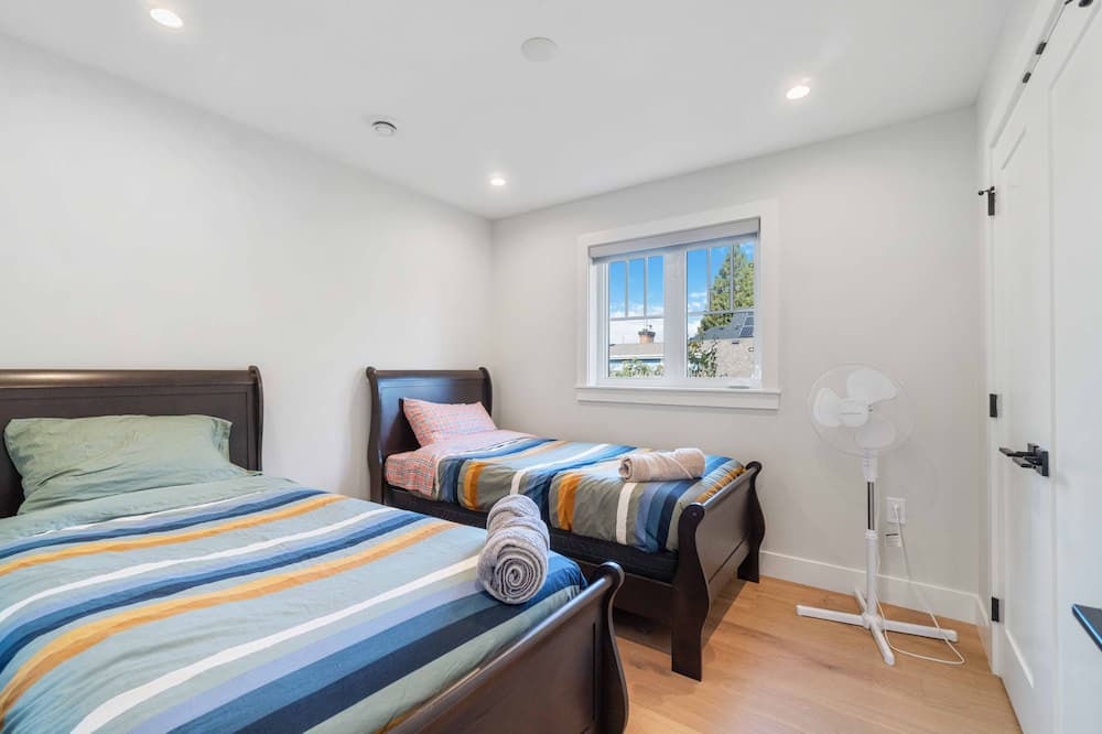 Photo of Bedroom in Ladner