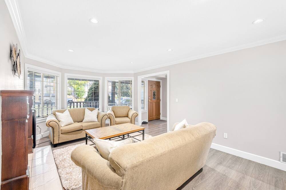 Photo of Livingroom in Fleetwood