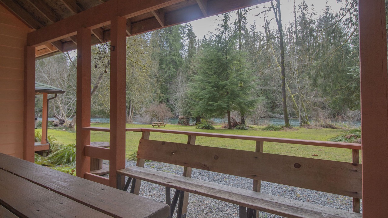 Photo of Outdoor in Lake Cowichan