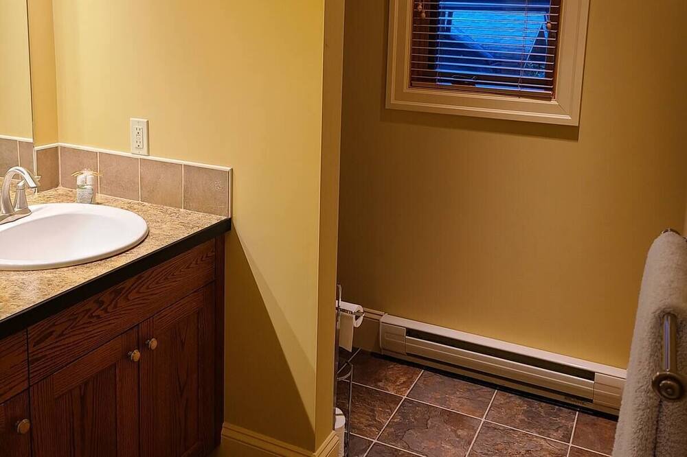 Photo of Bathroom in Halfmoon Bay