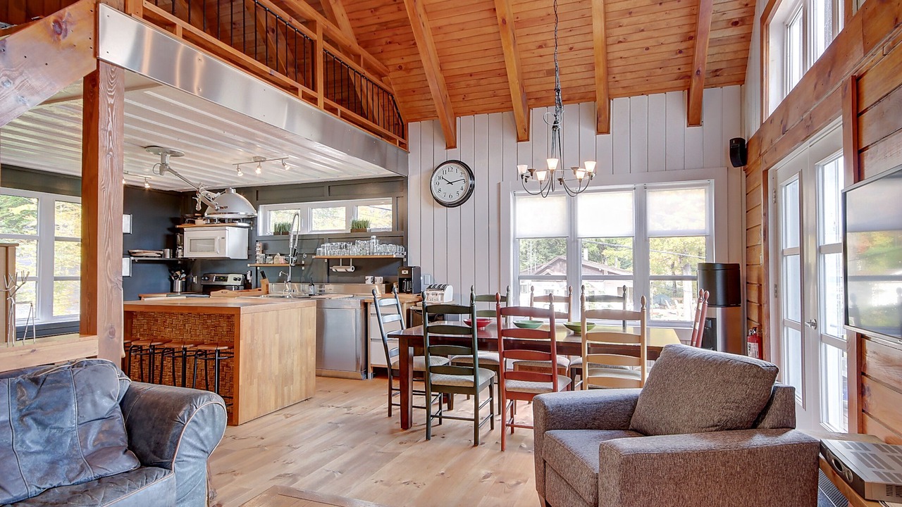 Photo of Livingroom in Magog