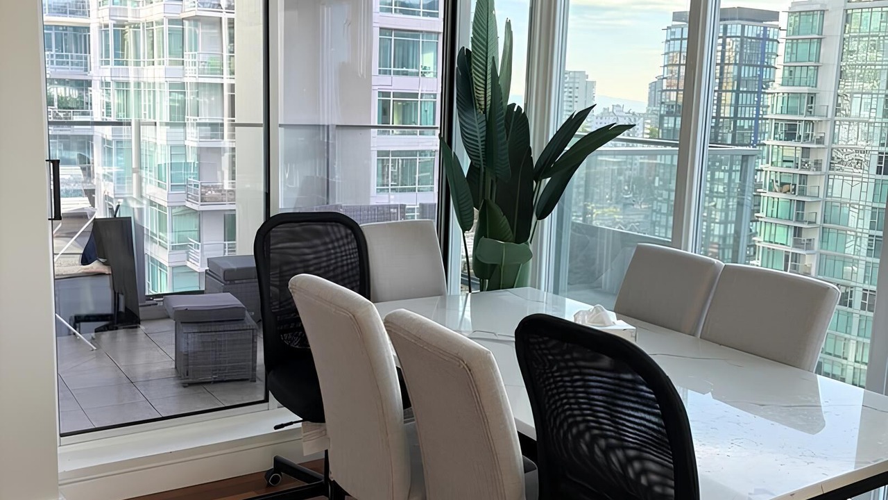 Photo of Patio Balcony in Coal Harbour