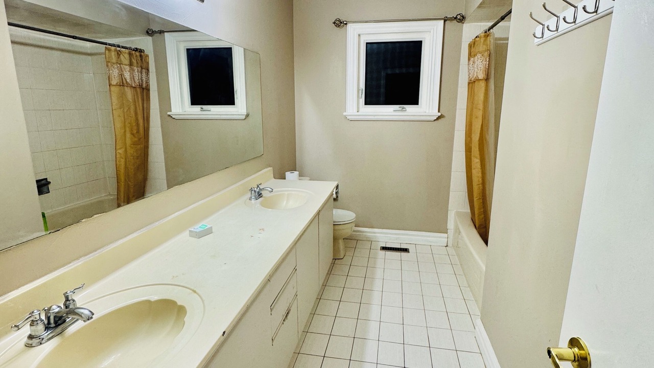 Photo of Bathroom in East Credit