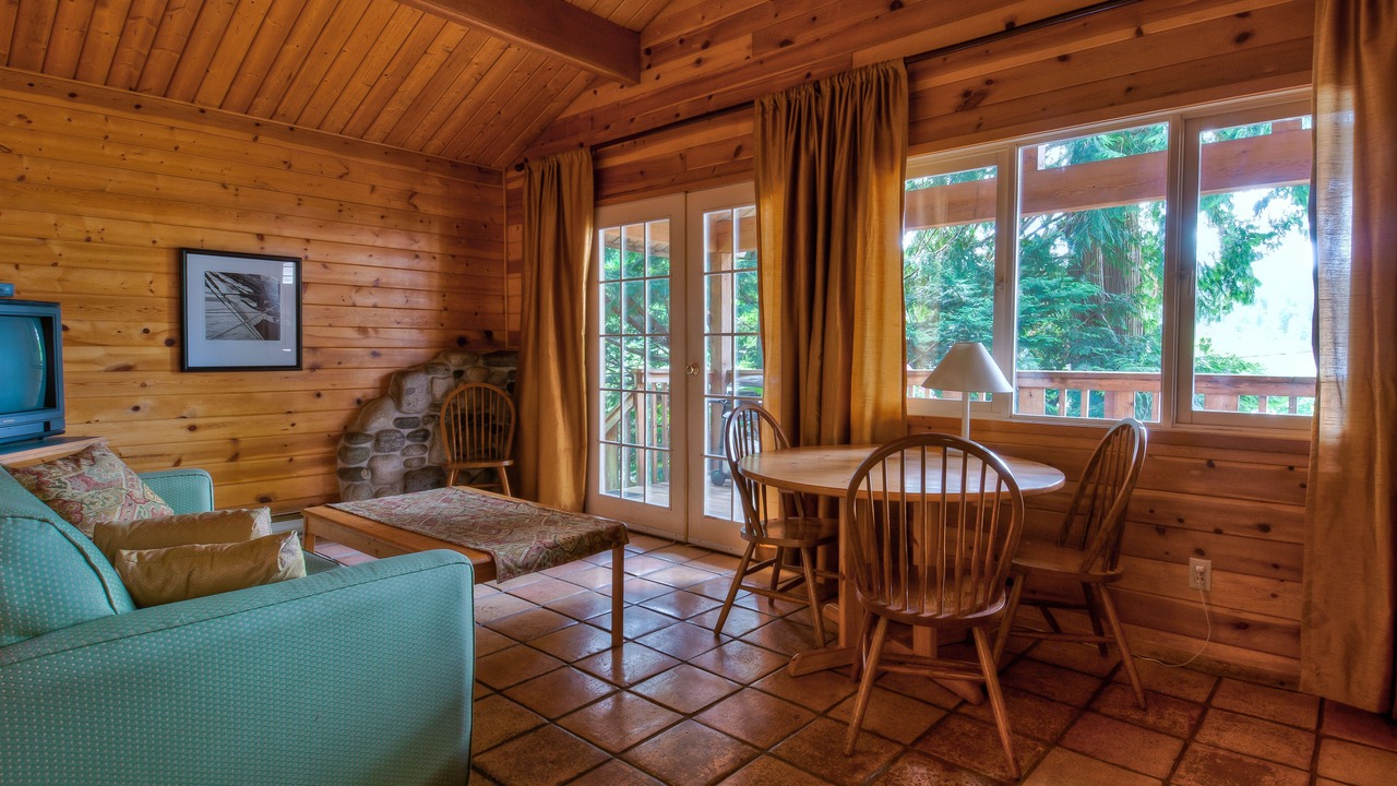 Photo of Livingroom in Heriot Bay
