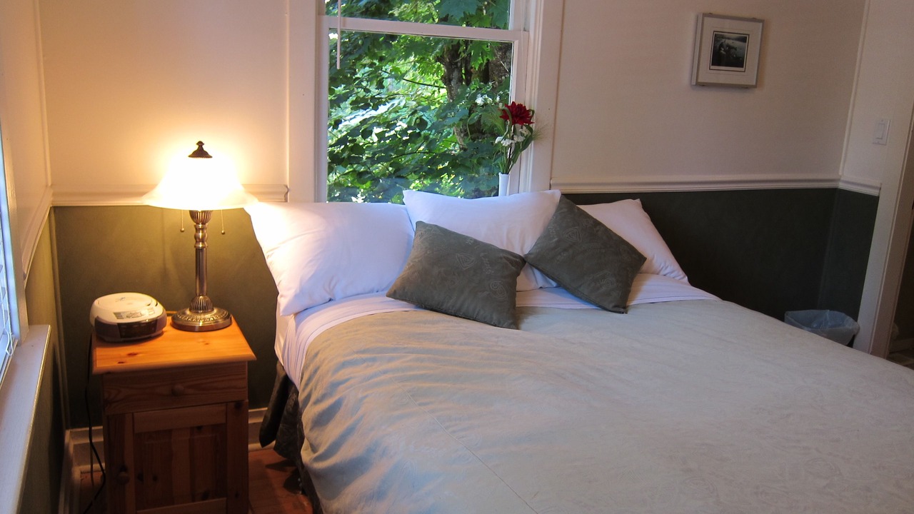 Photo of Bedroom in Heriot Bay
