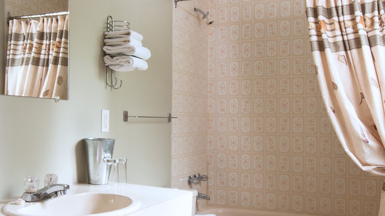 Photo of Bathroom in Heriot Bay