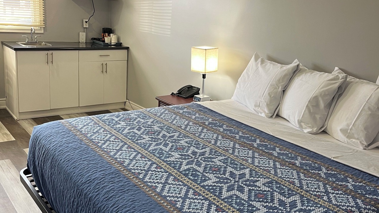 Photo of Bedroom in Cobourg