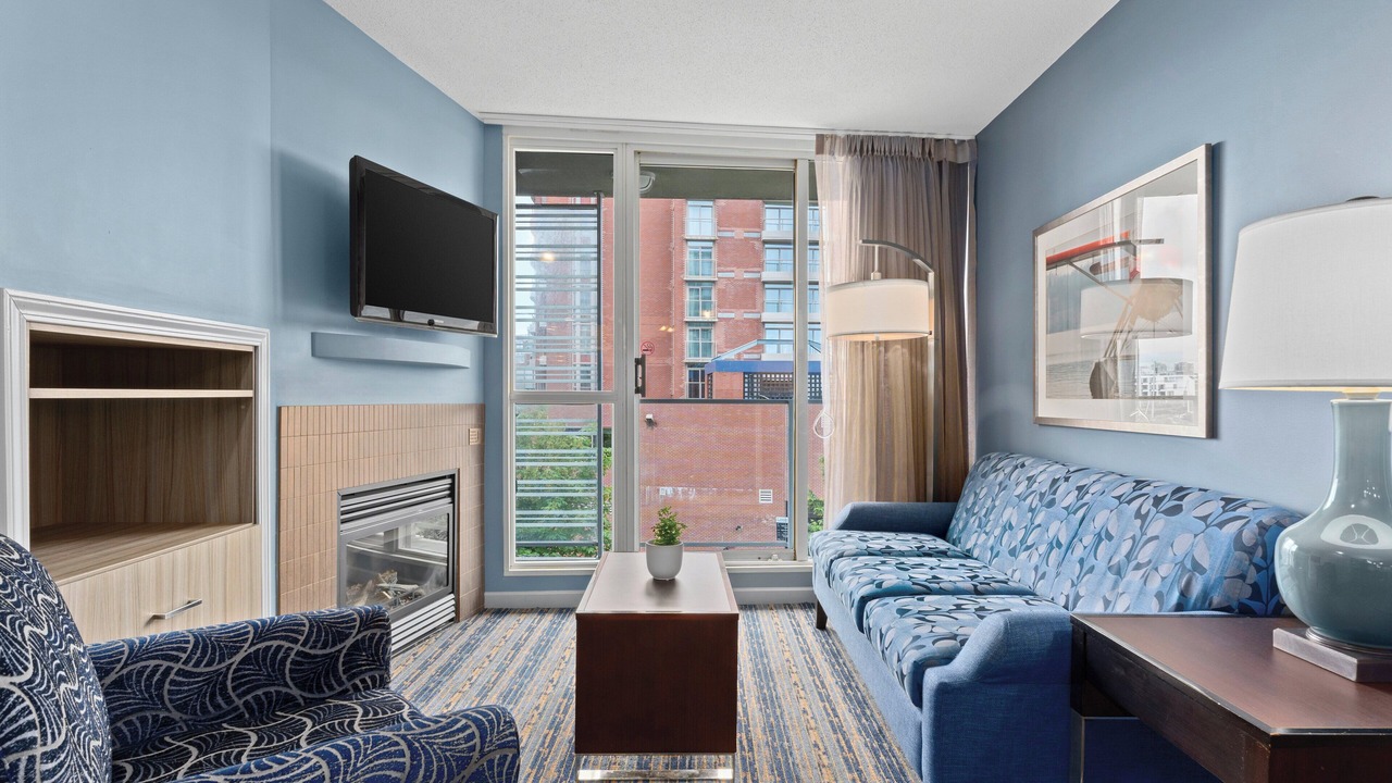 Photo of Livingroom in Inner Harbour
