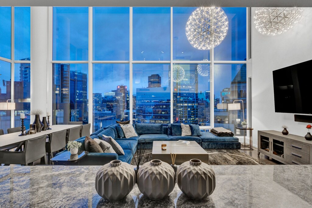 Photo of Livingroom in Coal Harbour