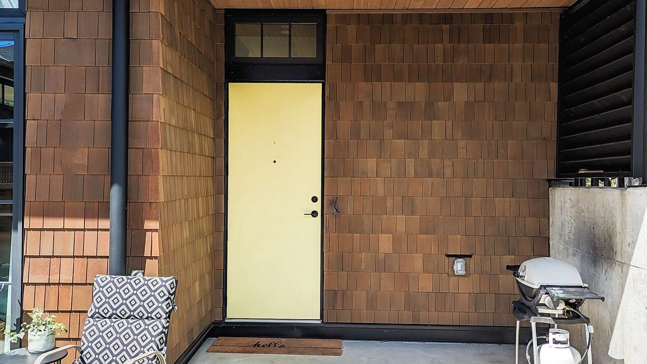 Photo of Patio Balcony in Central Lonsdale