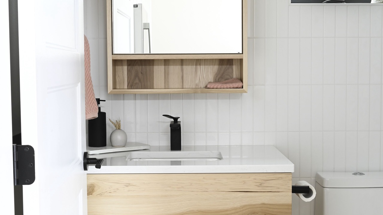 Photo of Bathroom in Central Lonsdale