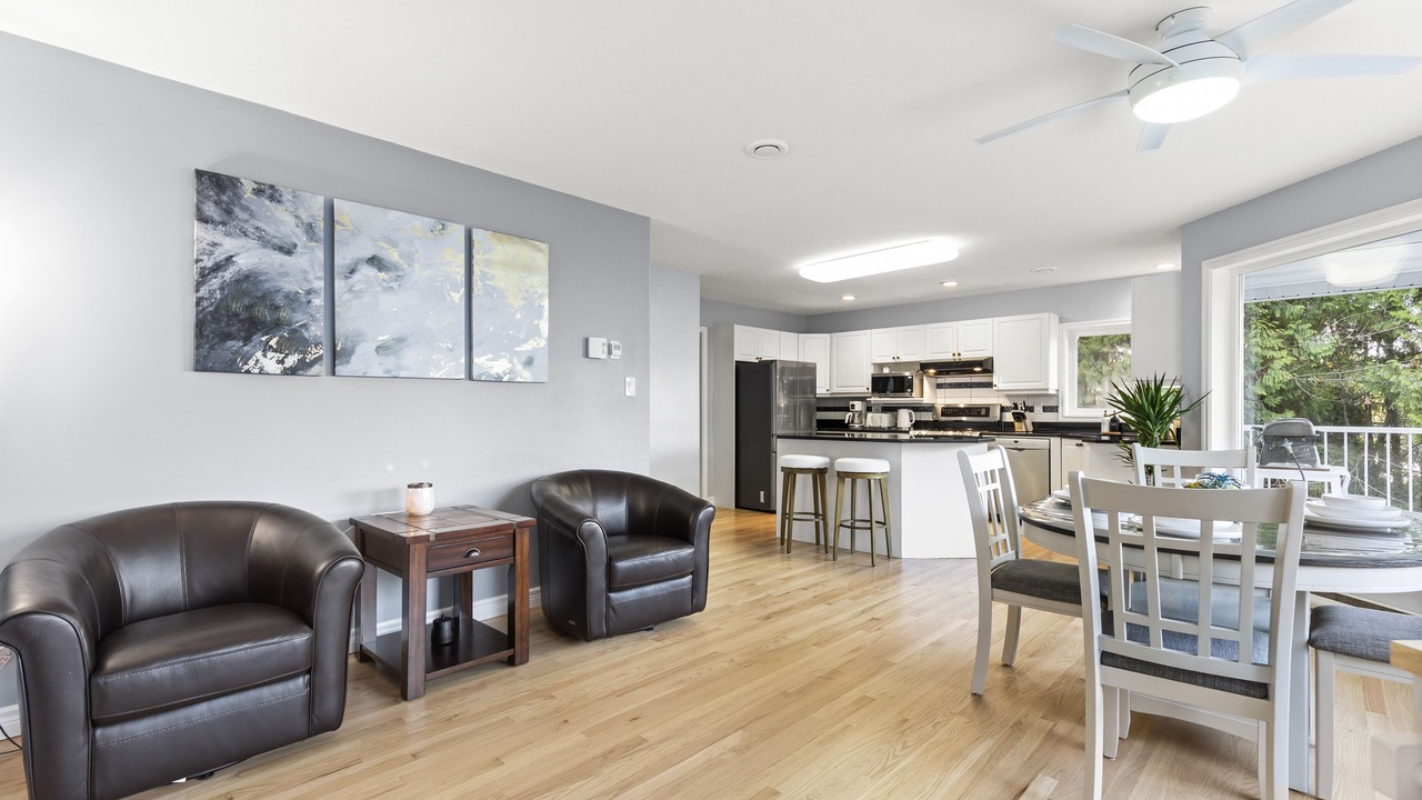 Photo of Livingroom in Regional District of Nanaimo