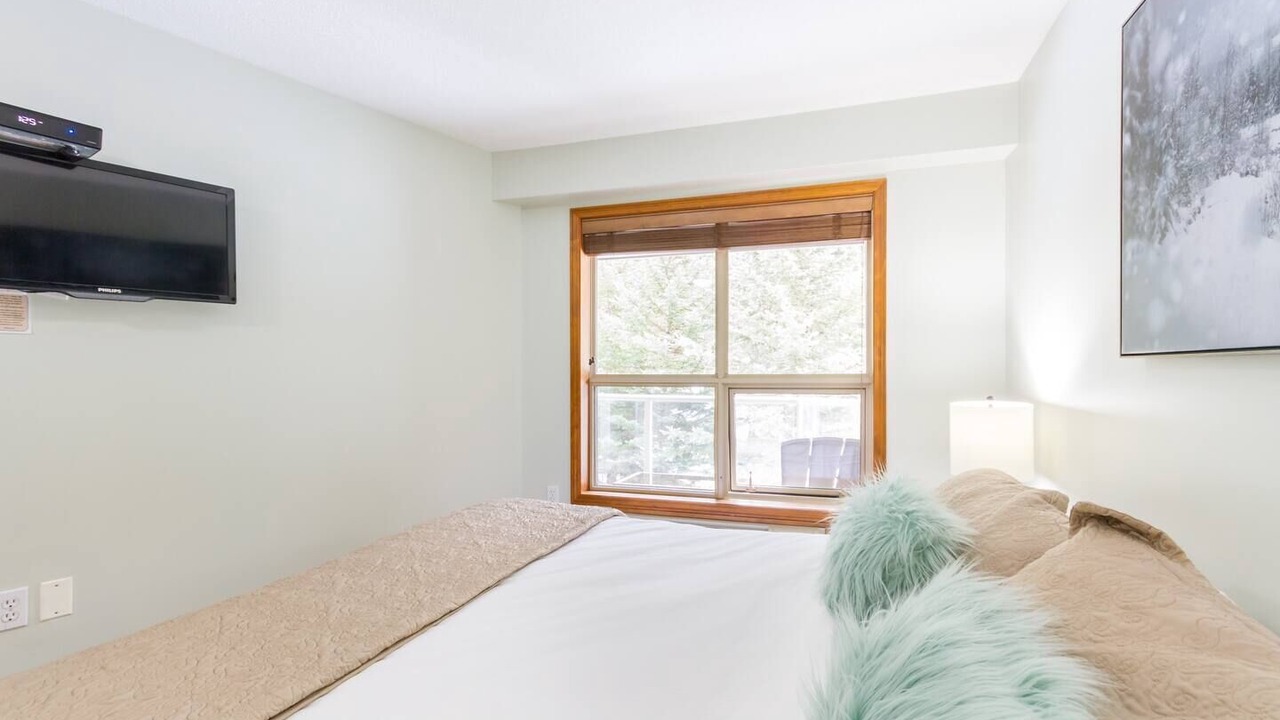 Photo of Bedroom in Upper Village