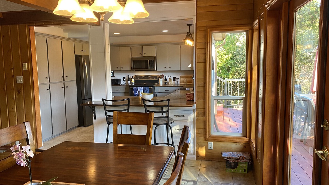 Photo of Bedroom in Lake Cowichan