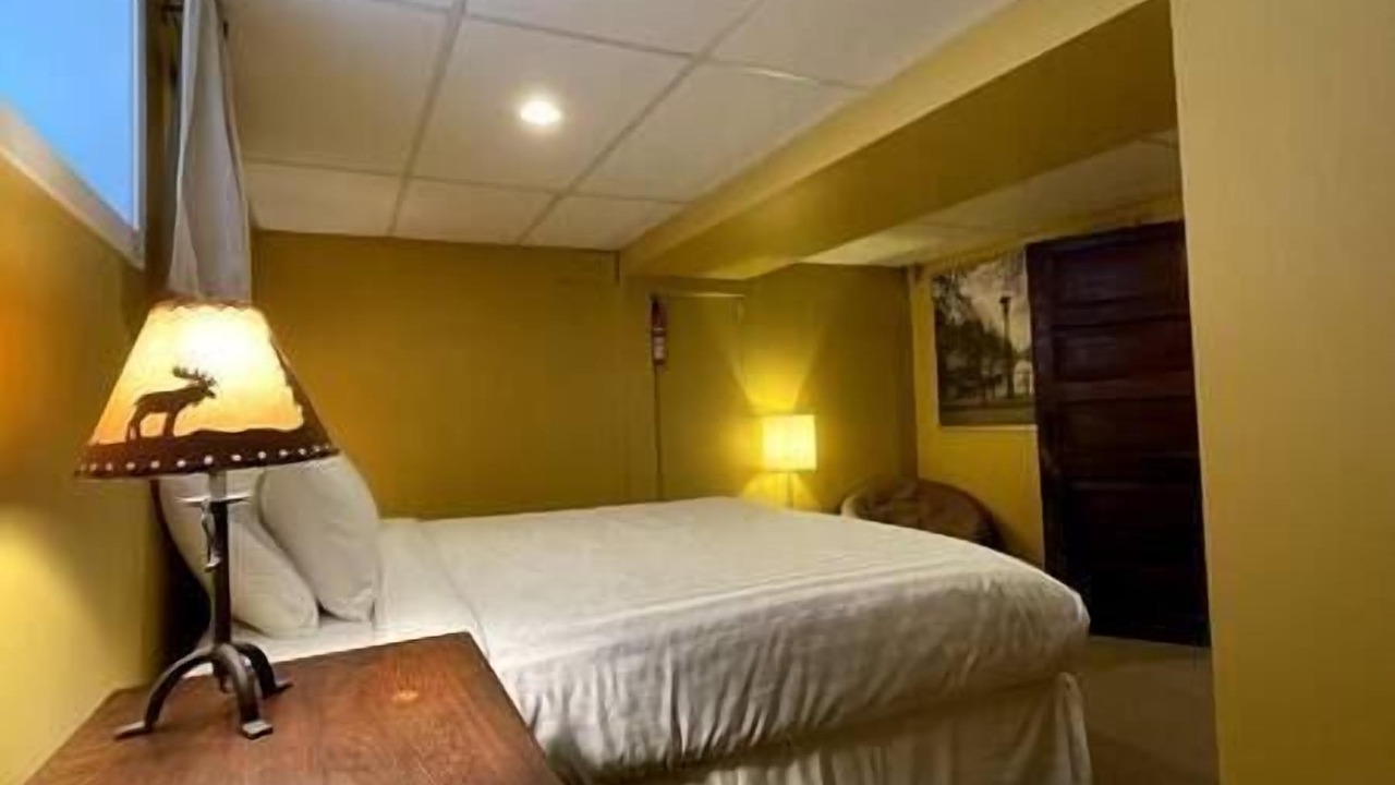 Photo of Bedroom in East Kootenay