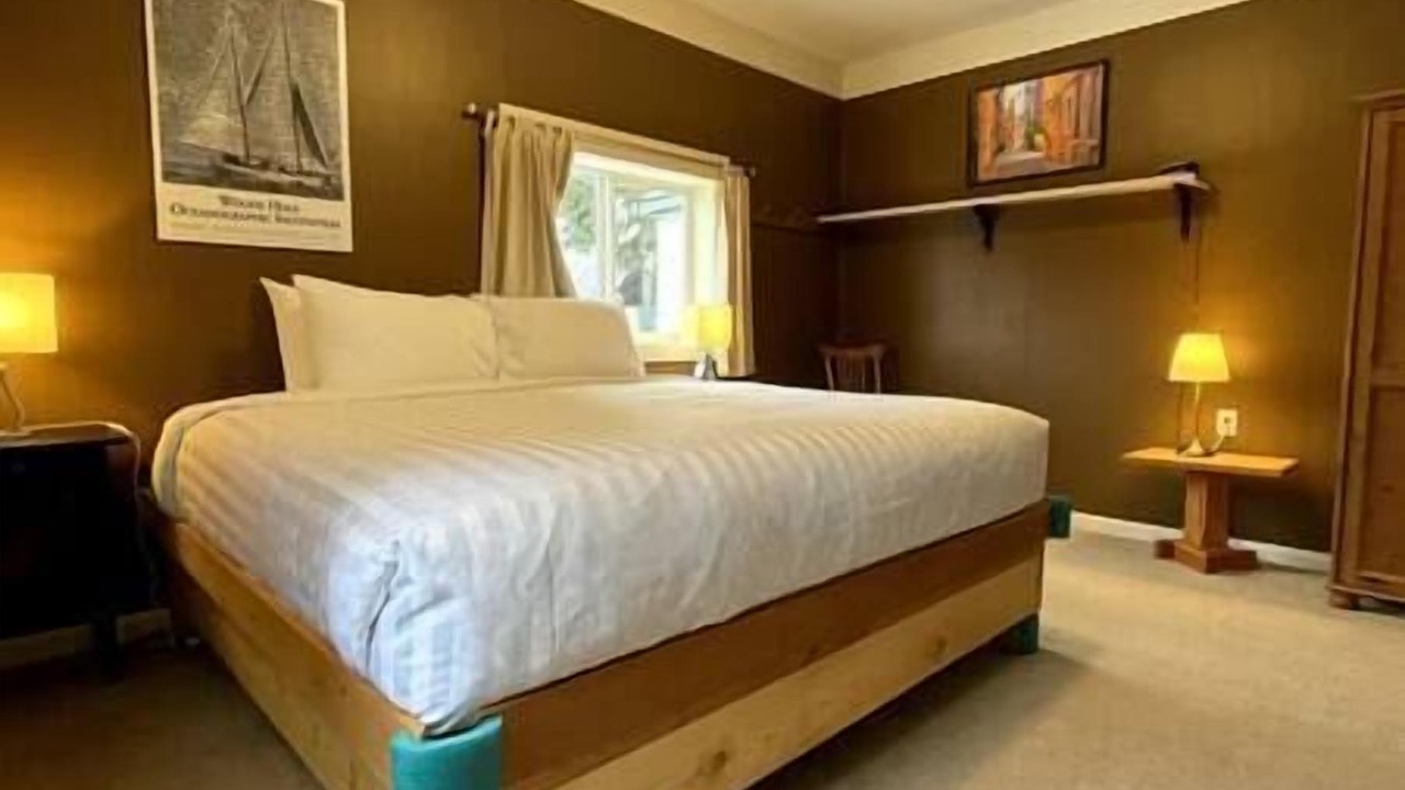 Photo of Bedroom in East Kootenay