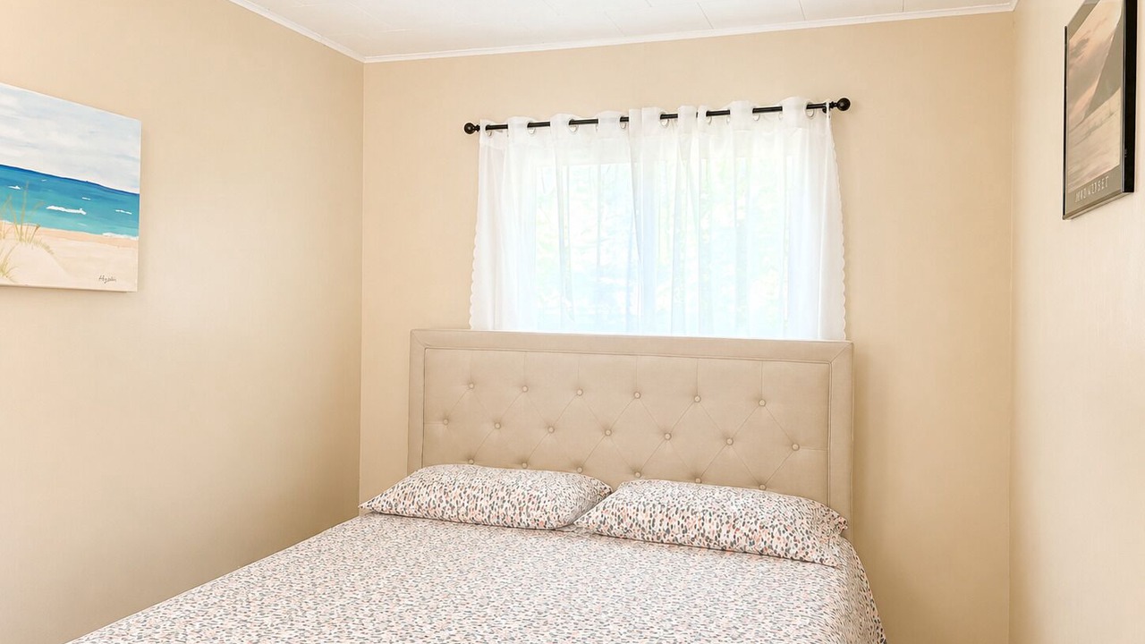 Photo of Bedroom in Wasaga Beach