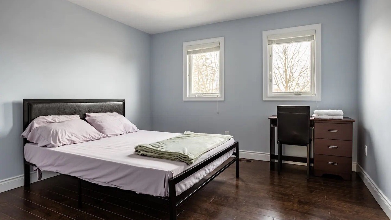 Photo of Bedroom in Welland