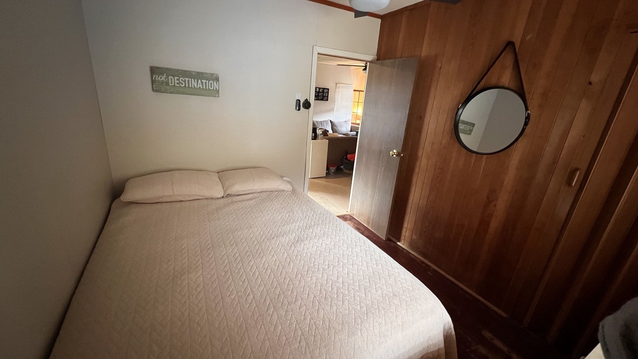 Photo of Bedroom in Fenelon Falls